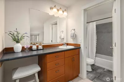 7309 Sand Point Way NE #B727, Seattle, WA 98115 - Photo 14