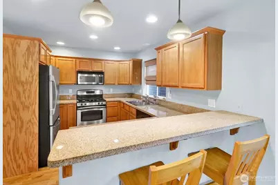 814 E Kellogg Road, Bellingham, WA 98226 - Photo 14