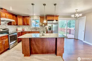 2241 S 252nd St, Des Moines, WA 98198 - Photo 8