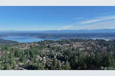 5019 157th Ave SE, Bellevue, WA 98006 - Photo 1