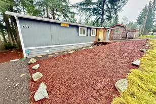 1040 NE Larson Blvd, Belfair, WA 98528 - Photo 1