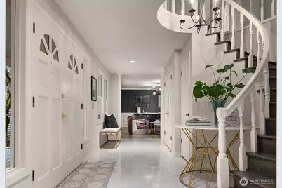 2857 134th Avenue NE, Bellevue, WA 98005 - Photo 4