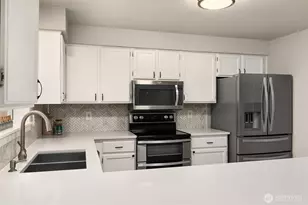 12008 SE 218th Pl, Kent, WA 98031 - Photo 10