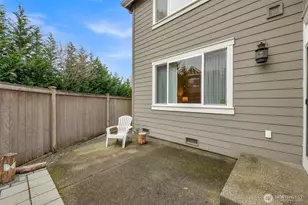 317 204th Pl SE, Bothell, WA 98012 - Photo 32