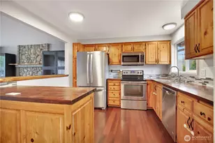 6932 88th Pl NE, Marysville, WA 98270 - Photo 10