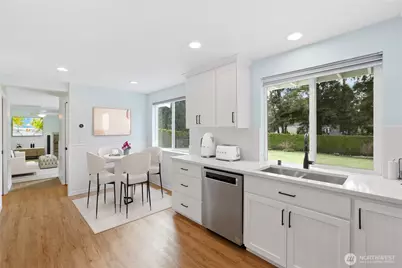 5810 36th Avenue E, Tacoma, WA 98443 - Photo 10