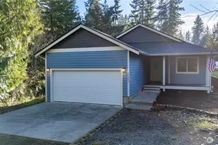 17643 Loop Ln SE, Yelm, WA 98597 - Photo 2