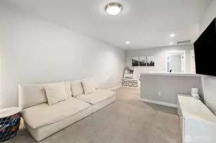 10445 11th St E, Edgewood, WA 98372 - Photo 16