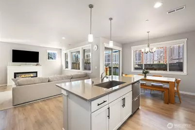 10445 11th Street E, Edgewood, WA 98372 - Photo 12