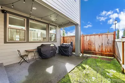 10445 11th Street E, Edgewood, WA 98372 - Photo 32