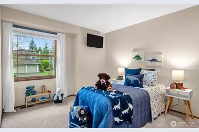 24310 SE 34th Place, Sammamish, WA 98029 - Photo 22