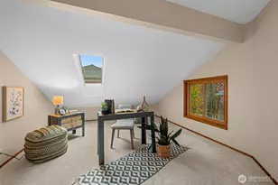 24310 SE 34th Pl, Sammamish, WA 98029 - Photo 24