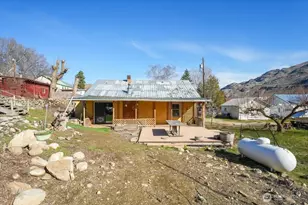 470 2nd St, Chelan Falls, WA 98817 - Photo 38