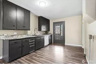 470 2nd Street, Chelan Falls, WA 98817 - Photo 6