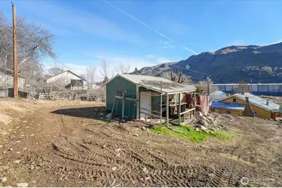 470 2nd Street, Chelan Falls, WA 98817 - Photo 24