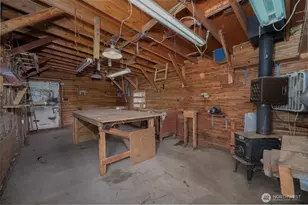 470 2nd St, Chelan Falls, WA 98817 - Photo 22