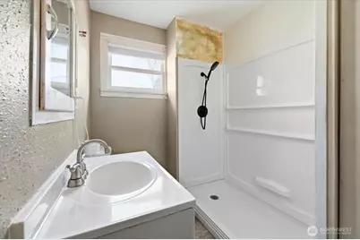 470 2nd Street, Chelan Falls, WA 98817 - Photo 16