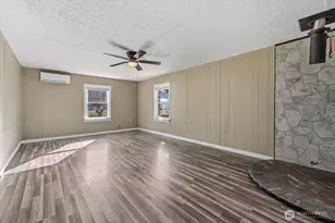 470 2nd St, Chelan Falls, WA 98817 - Photo 4