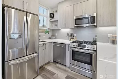5620 California Avenue SW #A, Seattle, WA 98136 - Photo 14