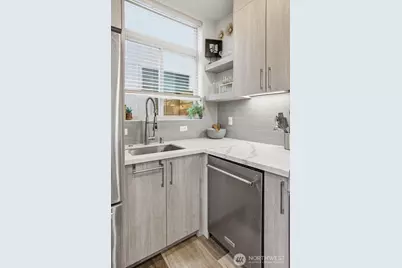 5620 California Avenue SW #A, Seattle, WA 98136 - Photo 16