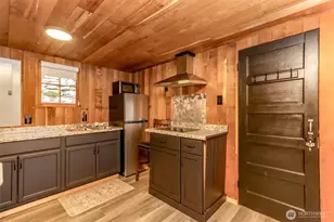 32113 Whitman Lake Dr E, Graham, WA 98338 - Photo 12