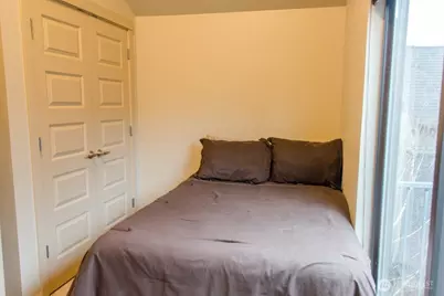 7937 Densmore Avenue N, Seattle, WA 98103 - Photo 26