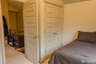 7937 Densmore Ave N, Seattle, WA 98103 - Photo 24