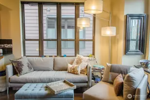 7937 Densmore Ave N, Seattle, WA 98103 - Photo 16