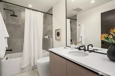 411 99th Avenue NE, Bellevue, WA 98004 - Photo 28