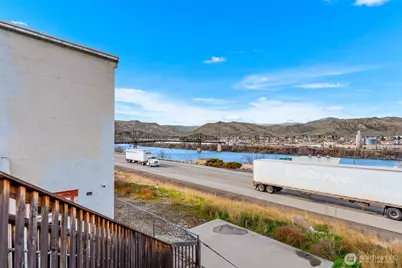 1052 Valley Mall Pkwy, East Wenatchee, WA 98802 - Photo 32