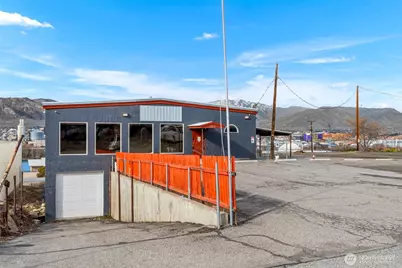 1052 Valley Mall Pkwy, East Wenatchee, WA 98802 - Photo 30