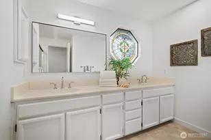 14216 SE 51st St, Bellevue, WA 98006 - Photo 26