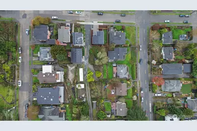 2213 W Bertona Street, Seattle, WA 98199 - Photo 34
