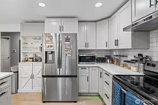 1702 S Mason Ave, Tacoma, WA 98405 - Photo 6