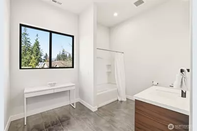 18111 84th Avenue W, Edmonds, WA 98026 - Photo 30