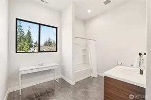 18111 84th Ave W, Edmonds, WA 98026 - Photo 30