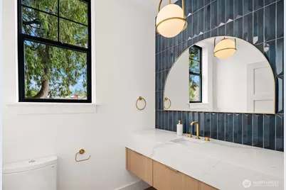 2615 NE 87th Street, Seattle, WA 98115 - Photo 4