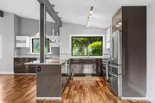 23255 133rd Ave SE, Kent, WA 98042 - Photo 2