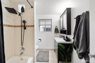 2005 9th Avenue SE, Puyallup, WA 98372 - Photo 10