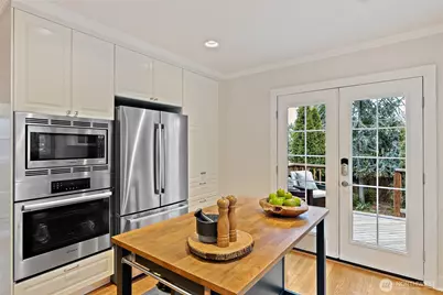 332 25th Avenue, Seattle, WA 98122 - Photo 10