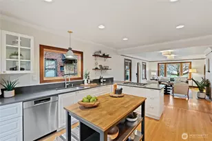 332 25th Ave, Seattle, WA 98122 - Photo 12