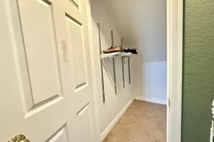 587 NW Fairhaven Dr, Oak Harbor, WA 98277 - Photo 12