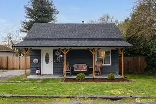 630 17th St SE, Puyallup, WA 98372 - Photo 2