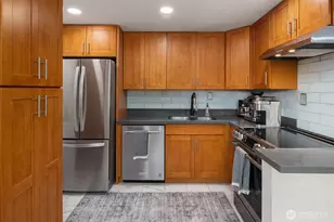 3514 SW 112th St, Seattle, WA 98146 - Photo 8