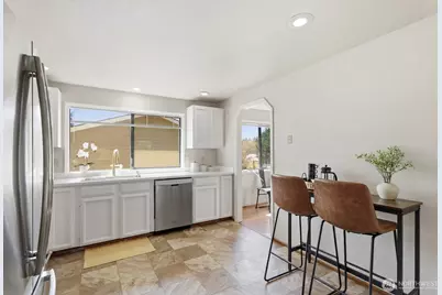 7247 NE 150th Street, Kenmore, WA 98028 - Photo 8