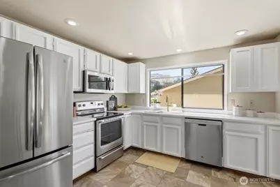 7247 NE 150th Street, Kenmore, WA 98028 - Photo 10