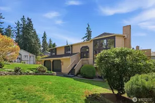 7247 NE 150th St, Kenmore, WA 98028 - Photo 1