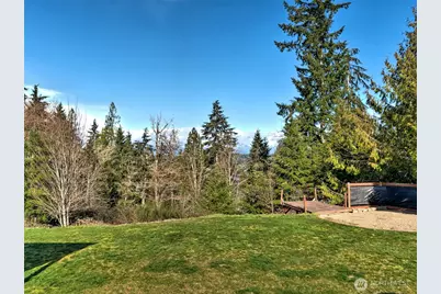 235 E Heights Place, Belfair, WA 98528 - Photo 40