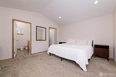 235 E Heights Place, Belfair, WA 98528 - Photo 24