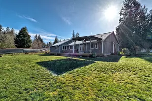 235 E Heights Pl N, Belfair, WA 98528 - Photo 36